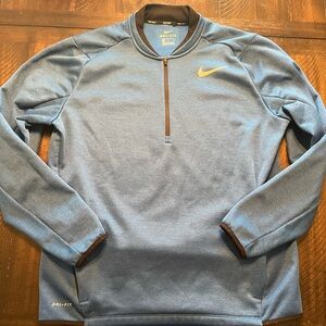 Nike golf pullover large